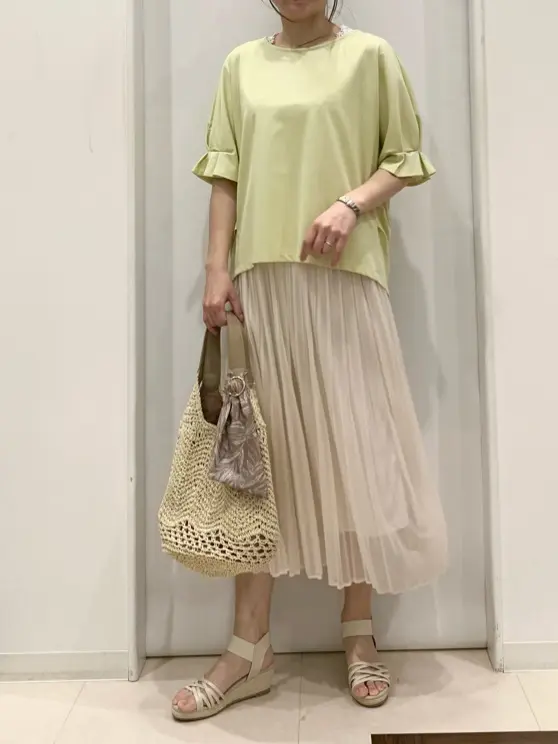 ANY SIS 横田 コーディネート画像