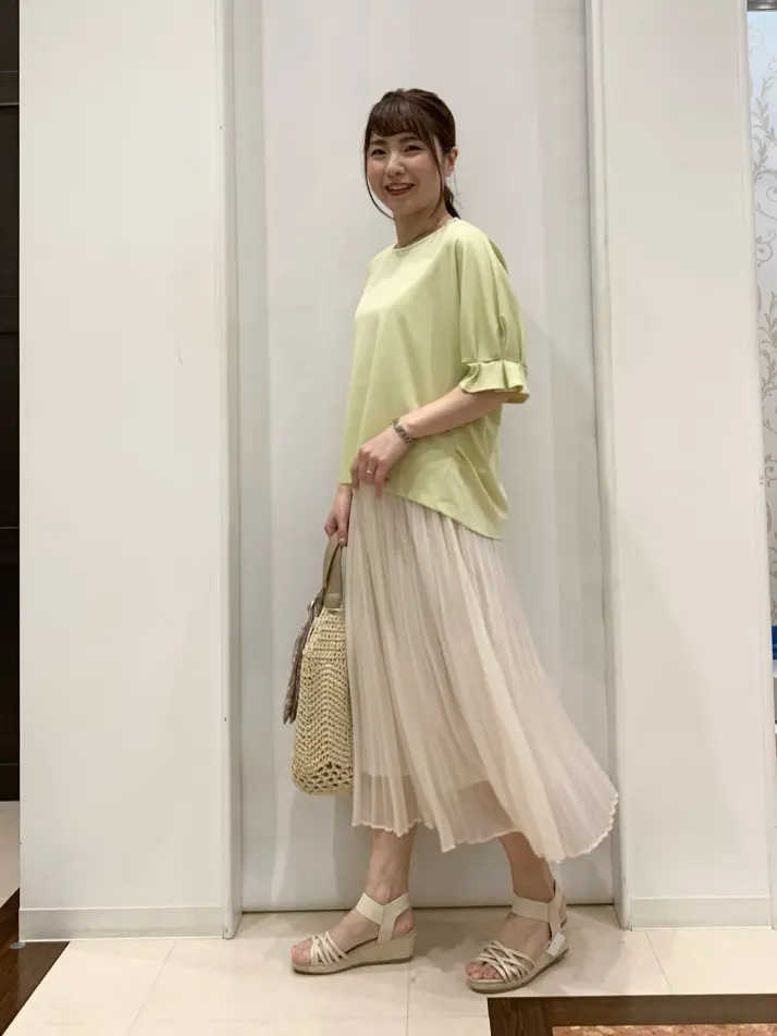 ANY SIS 横田 コーディネート画像