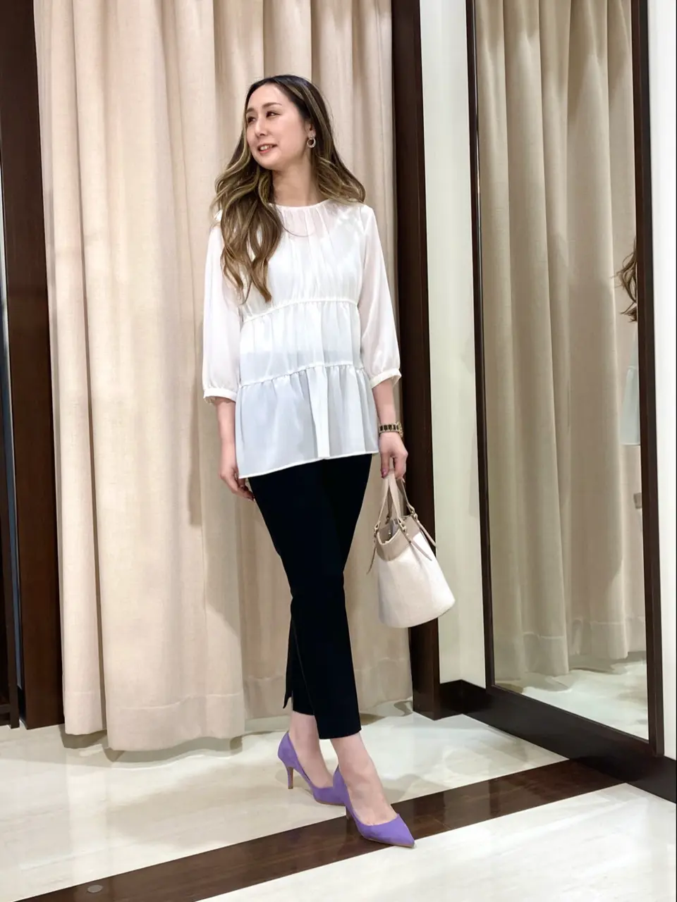 ANY SIS STAFF コーディネート画像