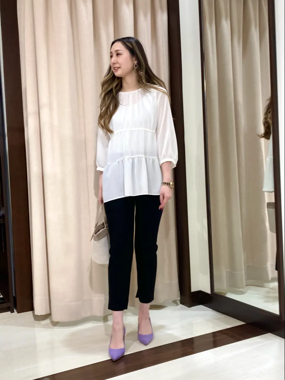 ANY SIS STAFF コーディネート画像