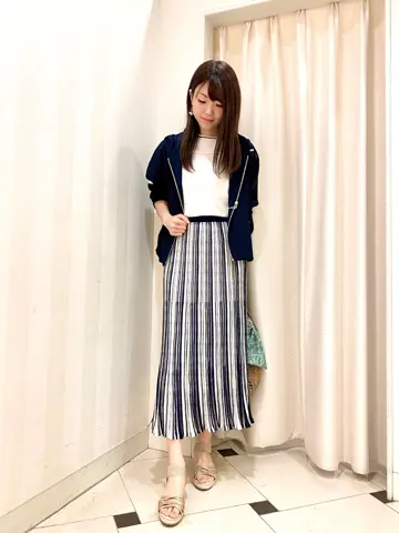 ANY SIS 金井 コーディネート画像