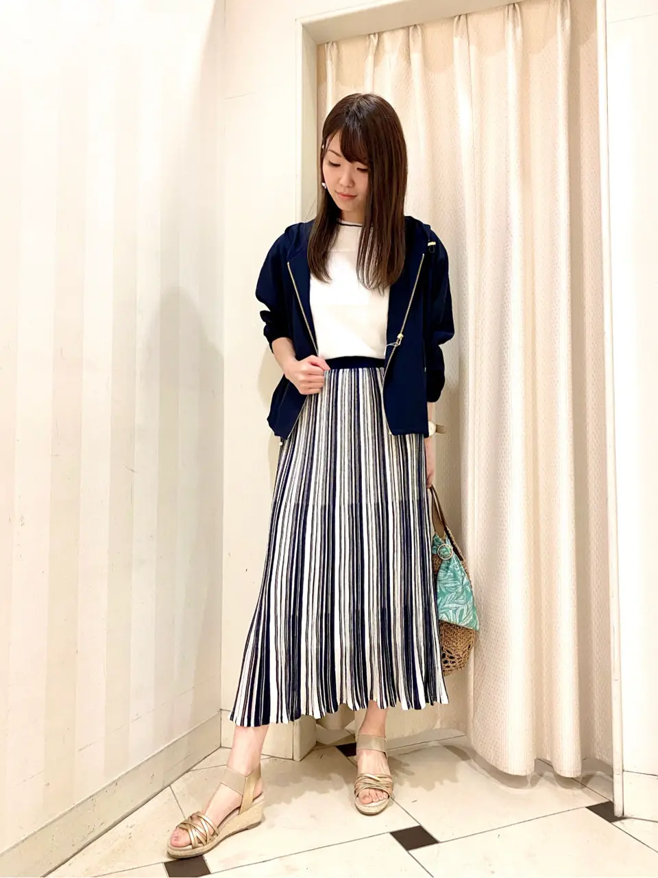 ANY SIS 金井 コーディネート画像