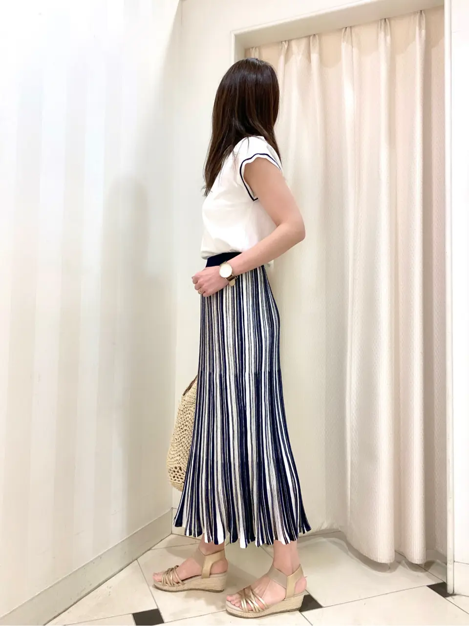 ANY SIS 金井 コーディネート画像