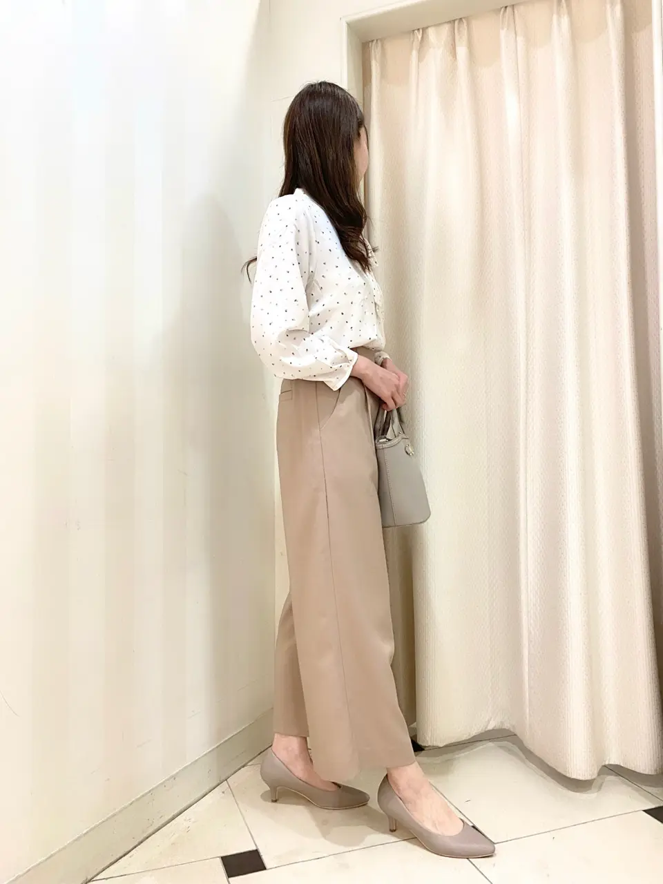 ANY SIS 金井 コーディネート画像