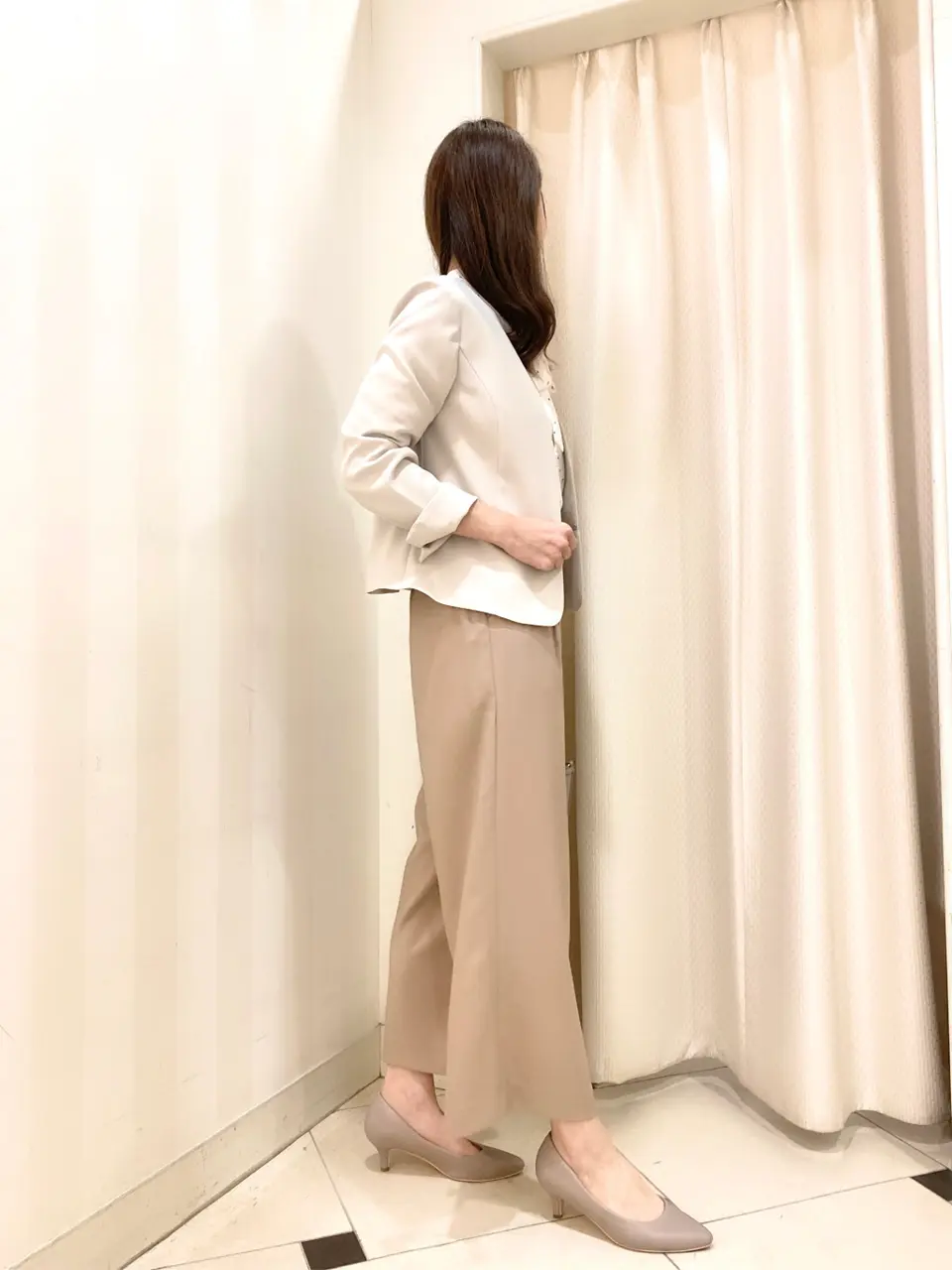 ANY SIS 金井 コーディネート画像