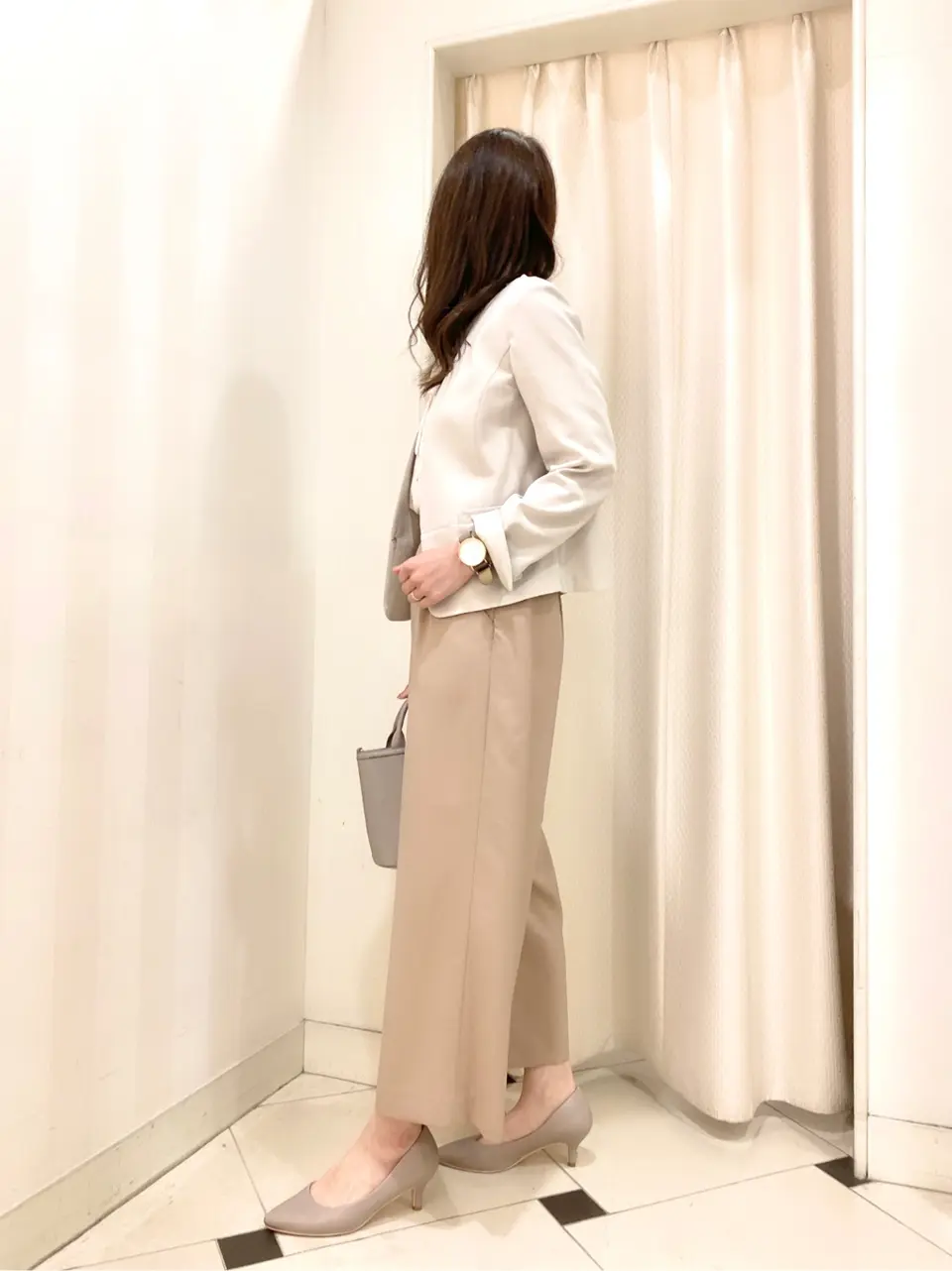 ANY SIS 金井 コーディネート画像