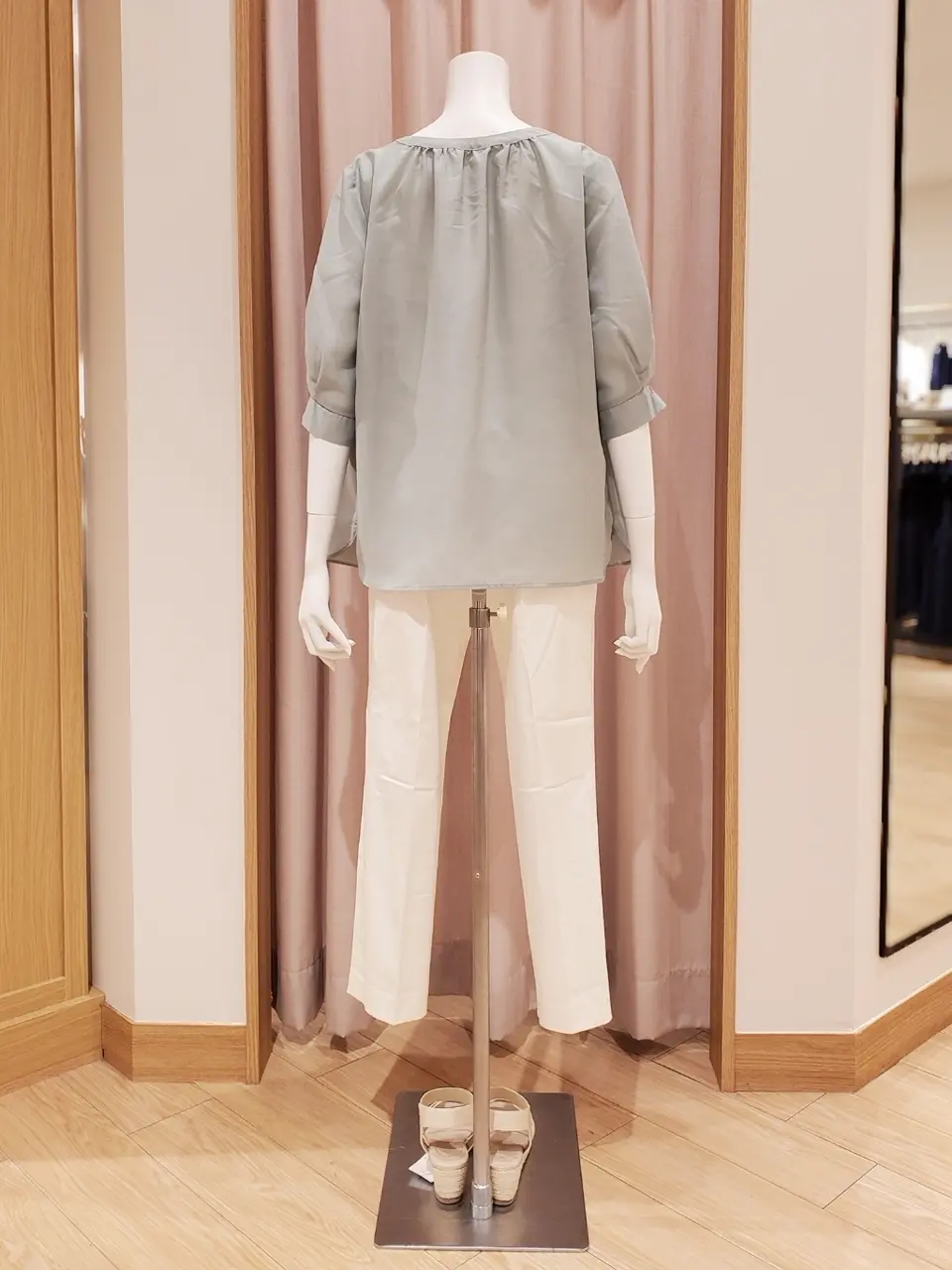 ANY SIS 岩田 コーディネート画像