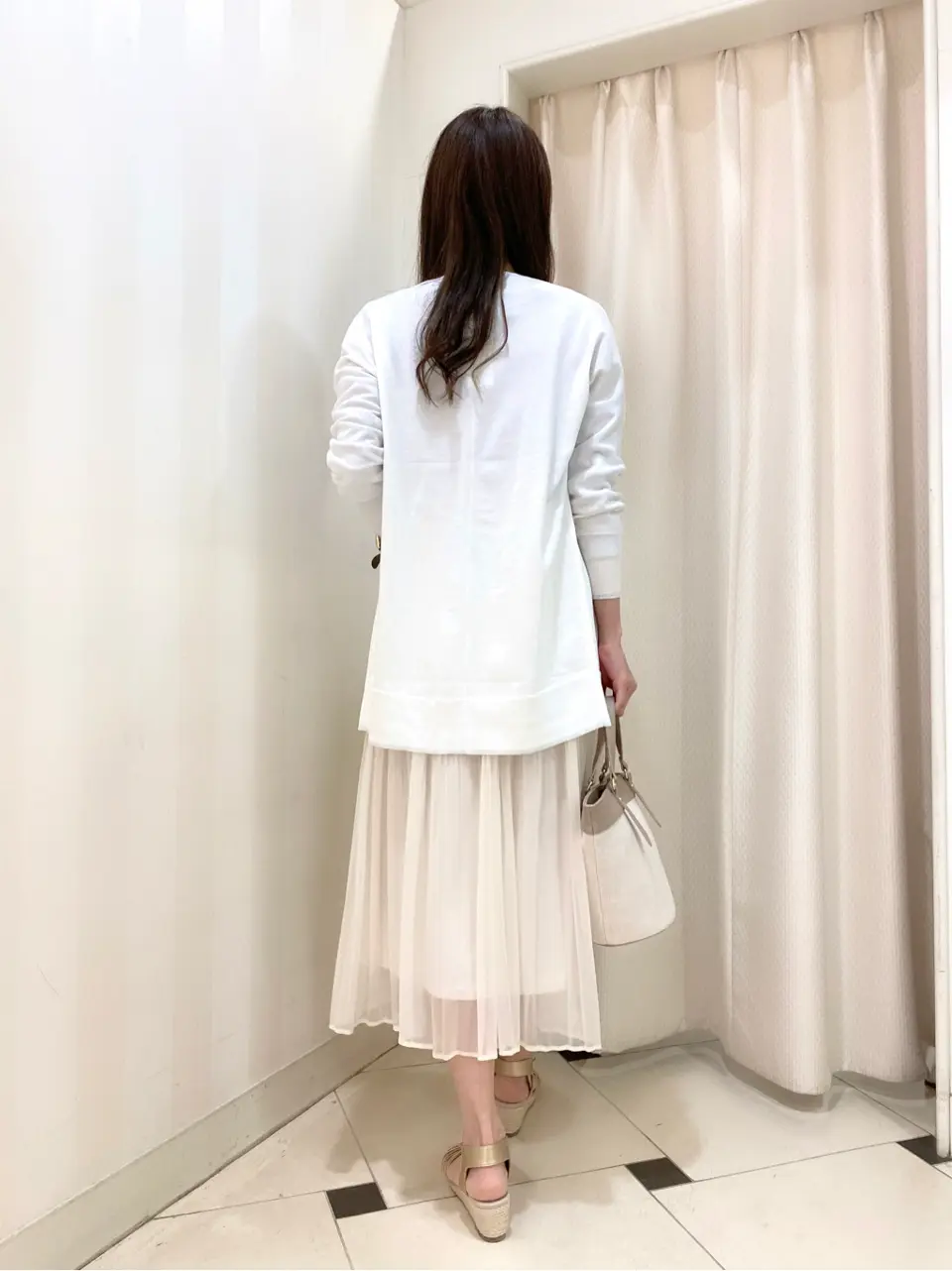 ANY SIS 金井 コーディネート画像