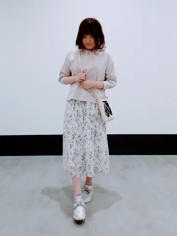 ANY SIS 川根　彩 コーディネート画像