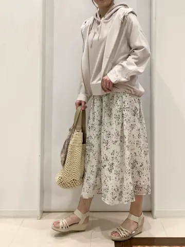 ANY SIS 横田 コーディネート画像