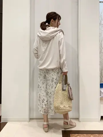 ANY SIS 横田 コーディネート画像