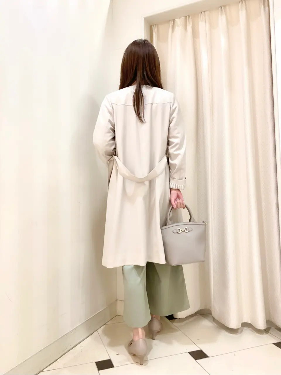 ANY SIS 金井 コーディネート画像