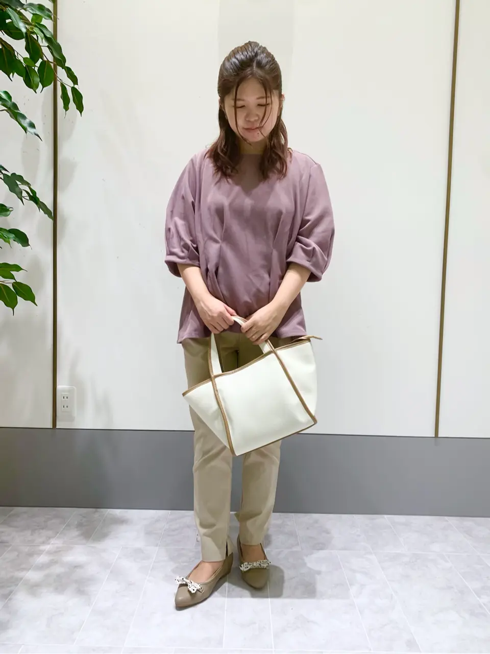 ANY SIS スタッフ コーディネート画像