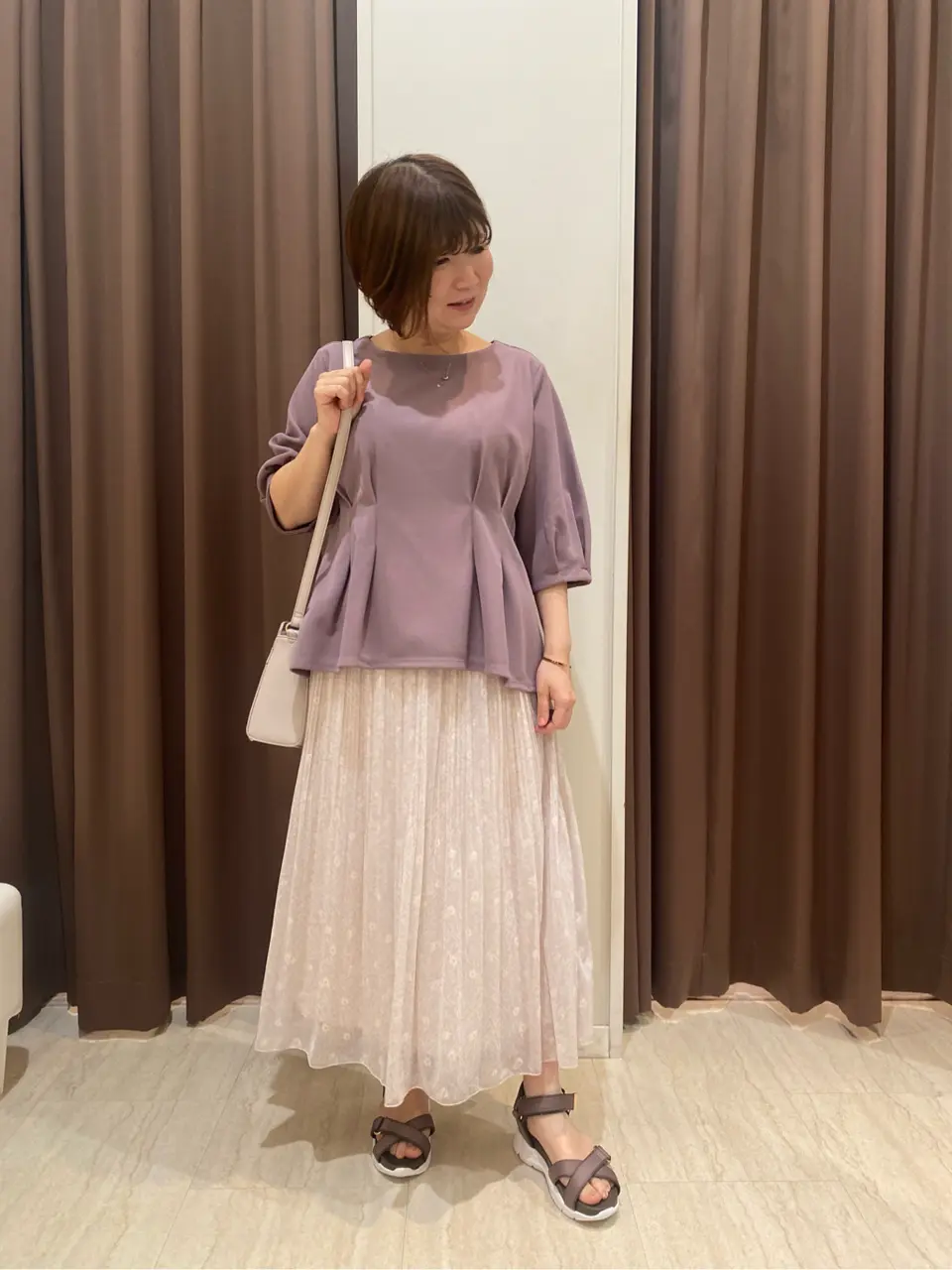 ANY SIS 岩本 コーディネート画像