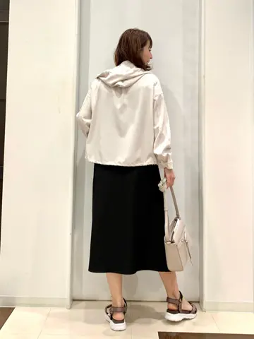 ANY SIS 横田 コーディネート画像