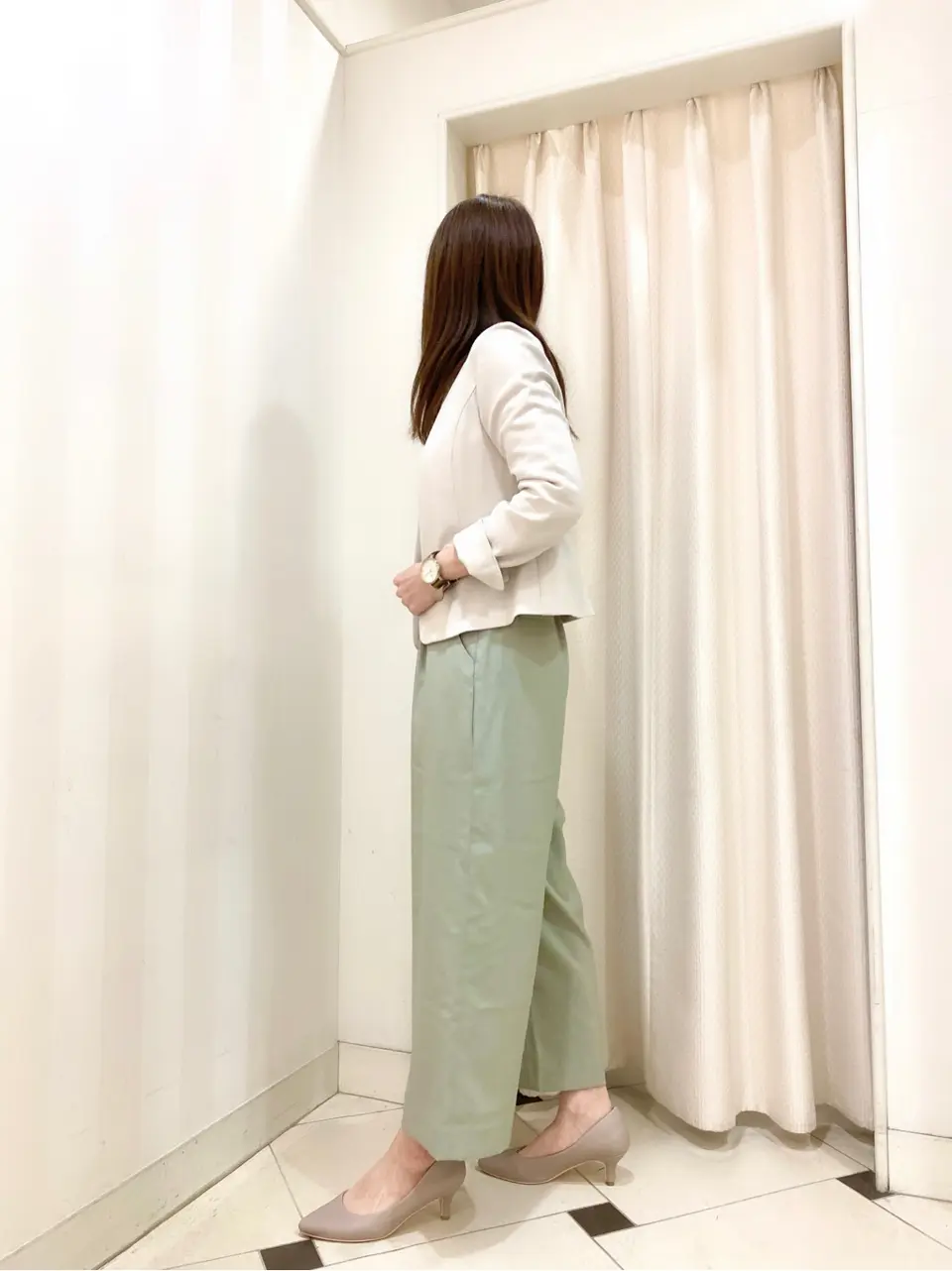 ANY SIS 金井 コーディネート画像