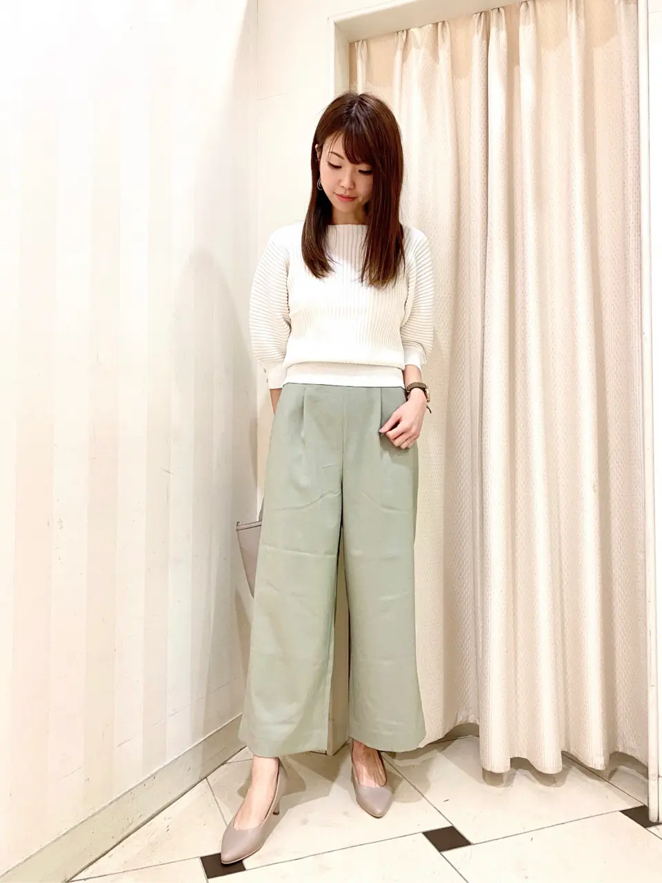 ANY SIS 金井 コーディネート画像