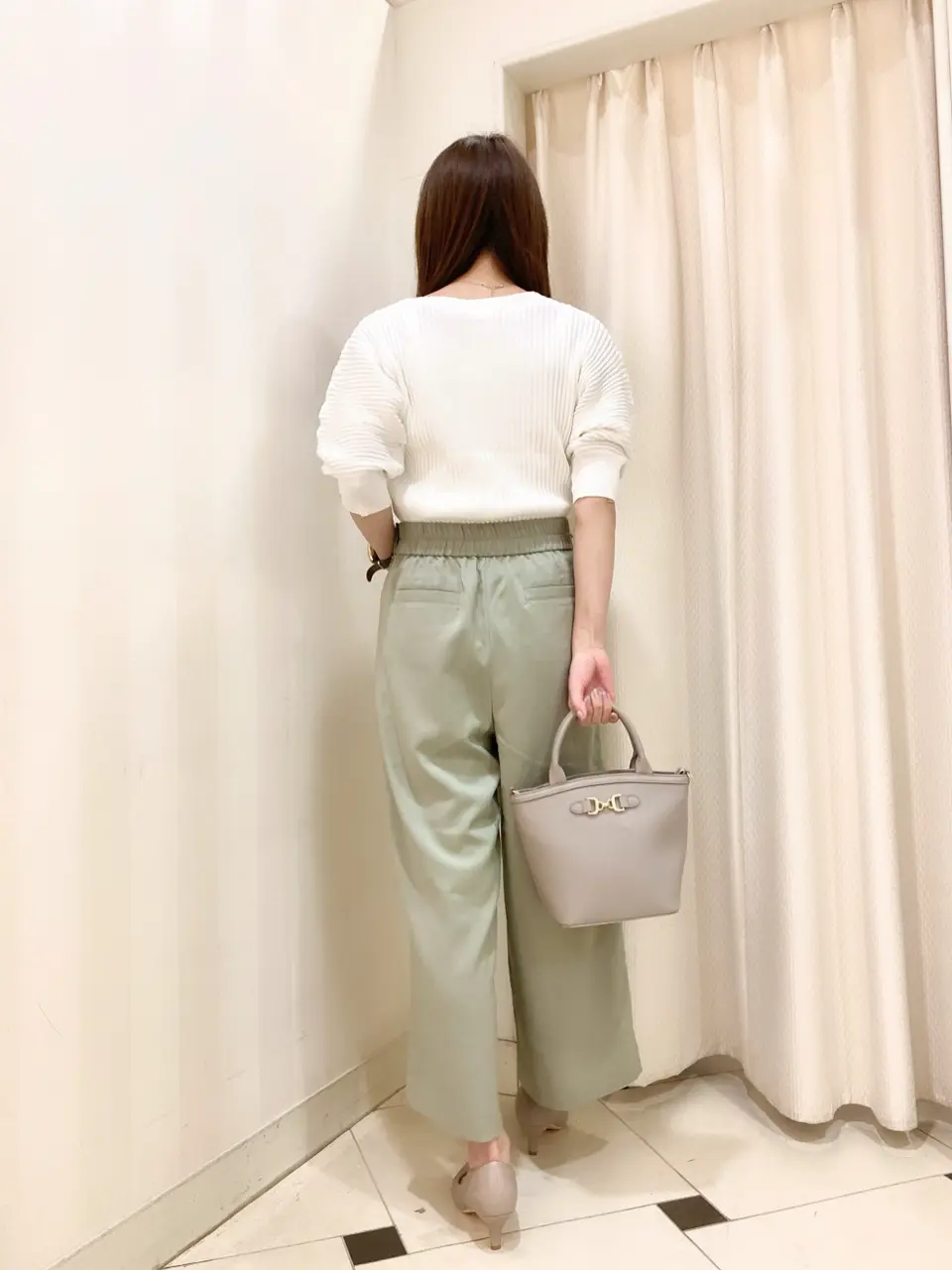 ANY SIS 金井 コーディネート画像