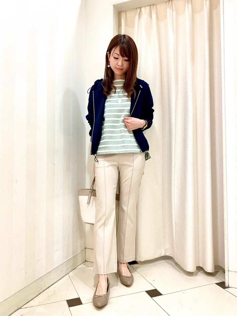 ANY SIS 金井 コーディネート画像