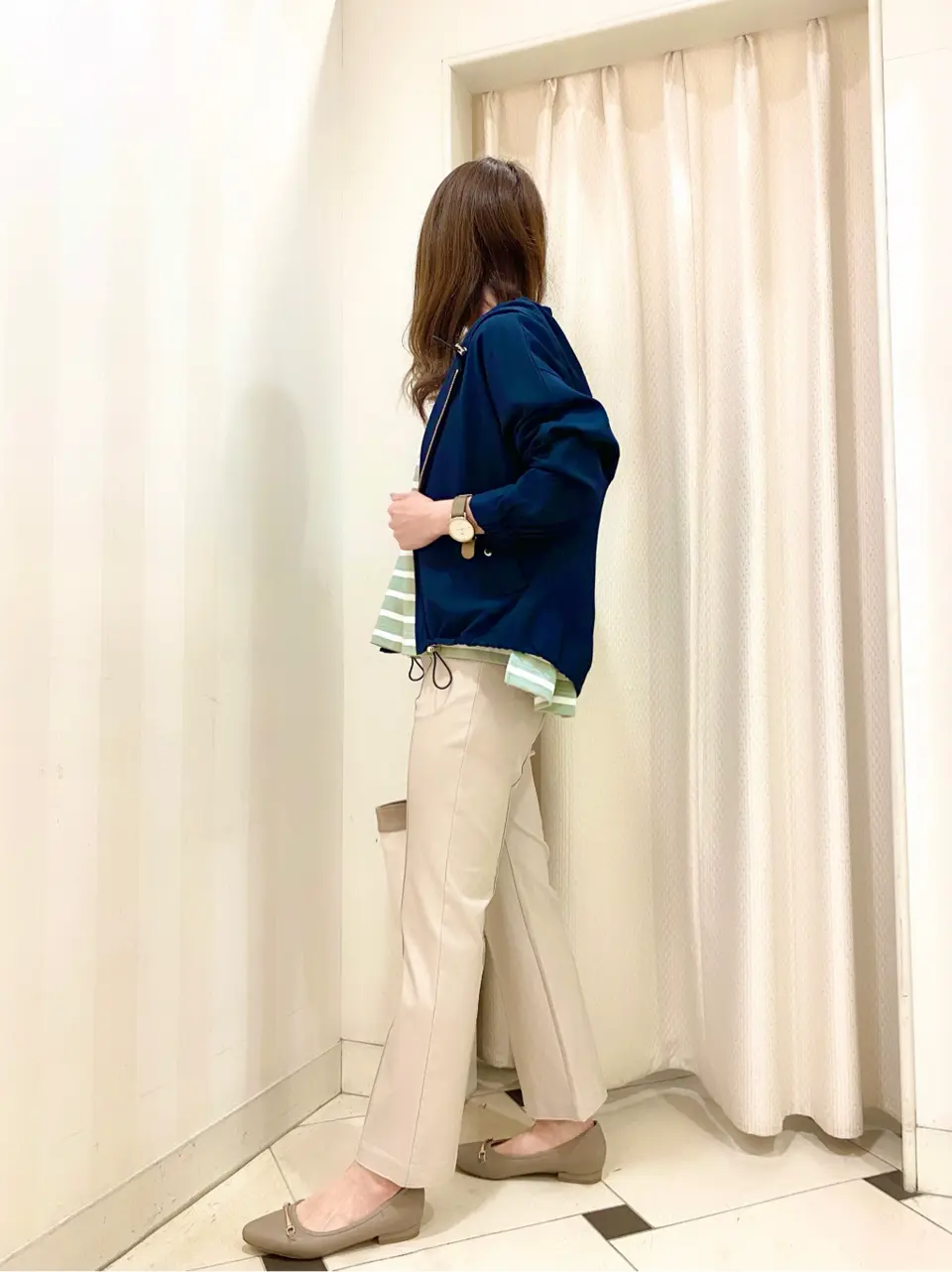 ANY SIS 金井 コーディネート画像