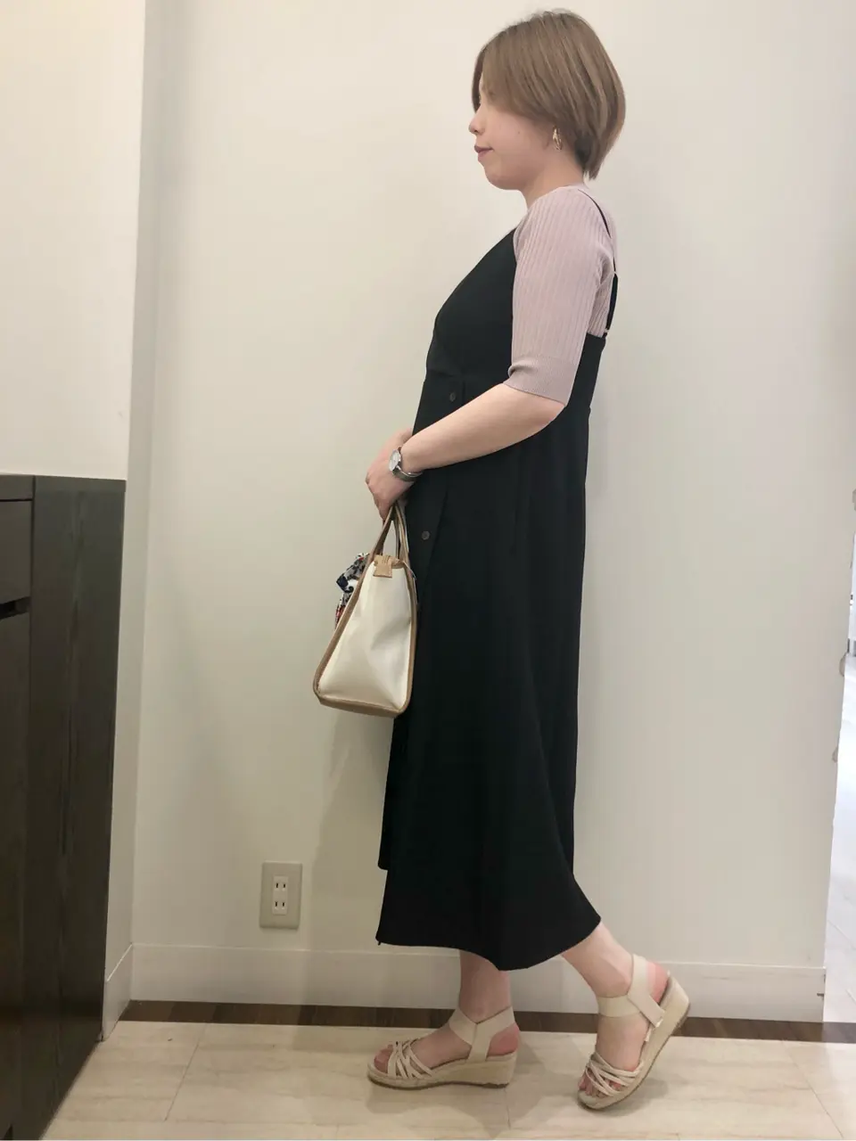 ANY SIS スタッフ コーディネート画像