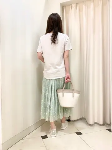 ANY SIS 金井 コーディネート画像