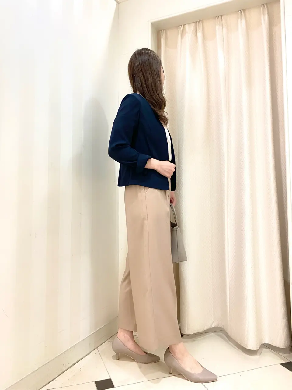 ANY SIS 金井 コーディネート画像