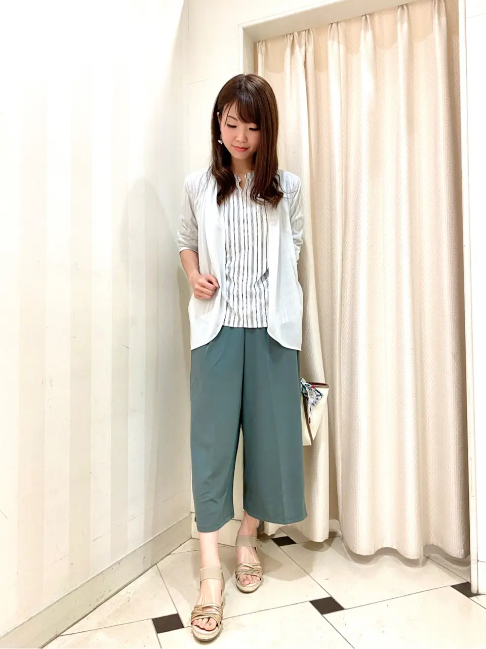 ANY SIS 金井 コーディネート画像