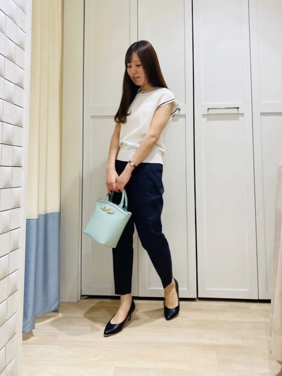 ANY SIS スタッフ コーディネート画像