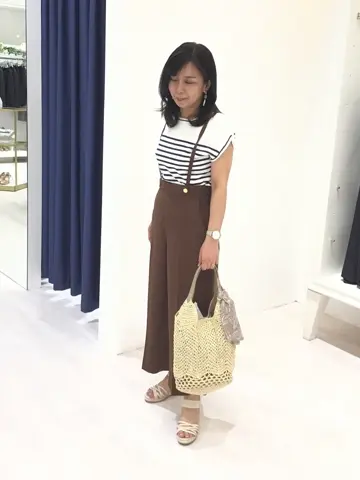 ANY SIS スタッフ コーディネート画像