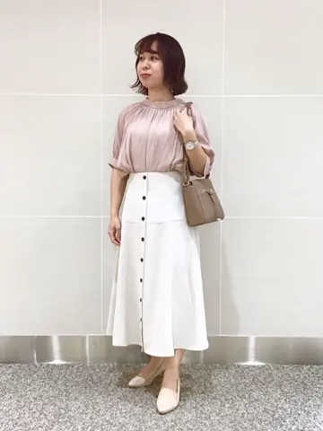 ANY SIS スタッフ コーディネート画像