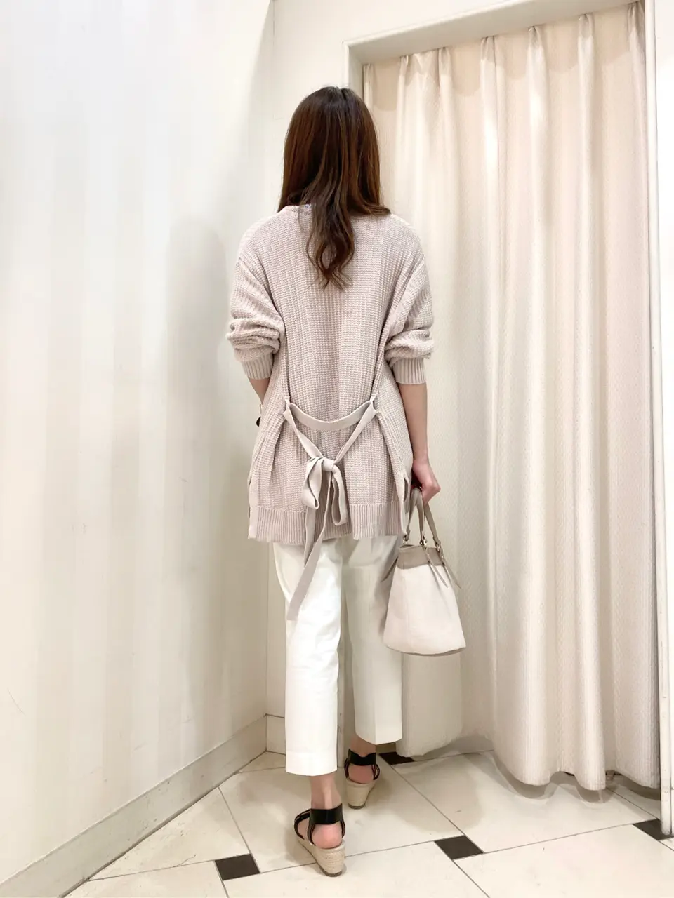 ANY SIS 金井 コーディネート画像