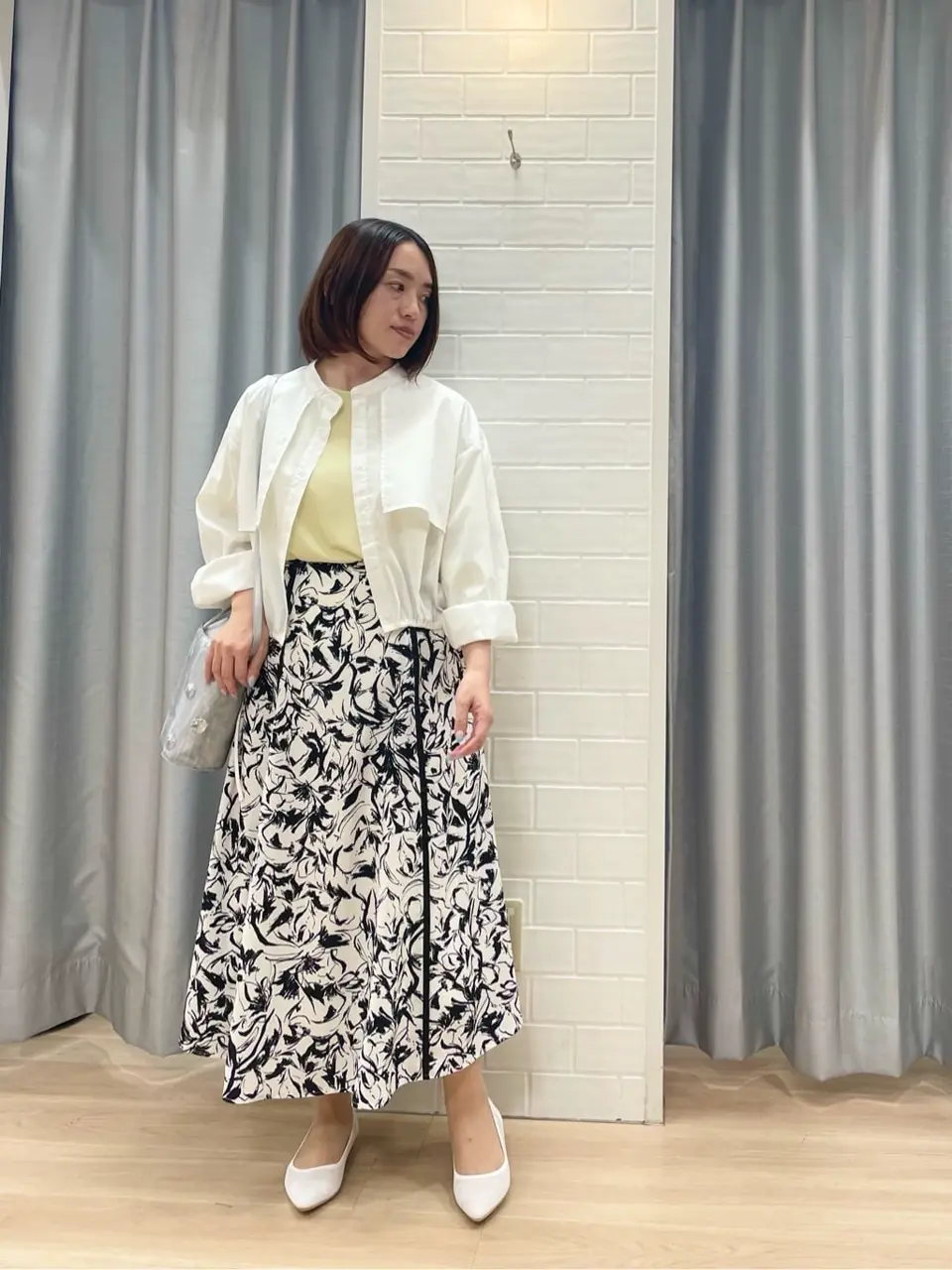 ANY SIS 丸岡 コーディネート画像