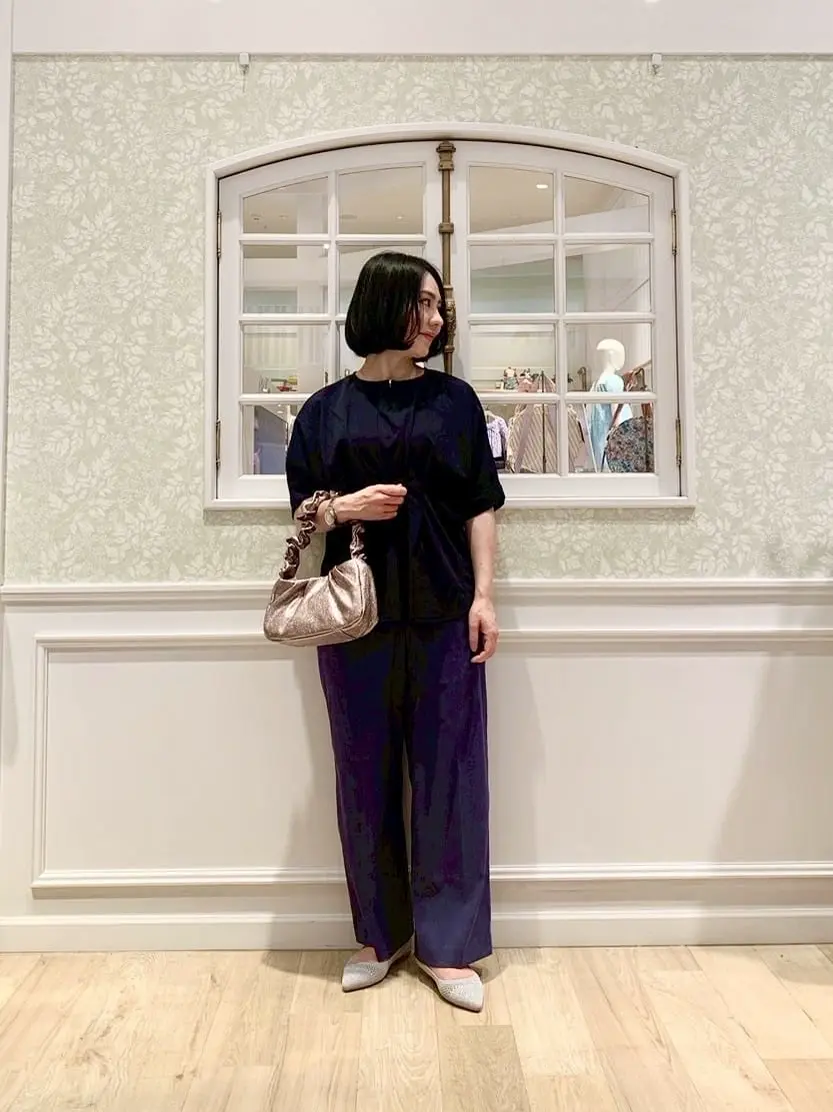 ANY SIS MIKA コーディネート画像