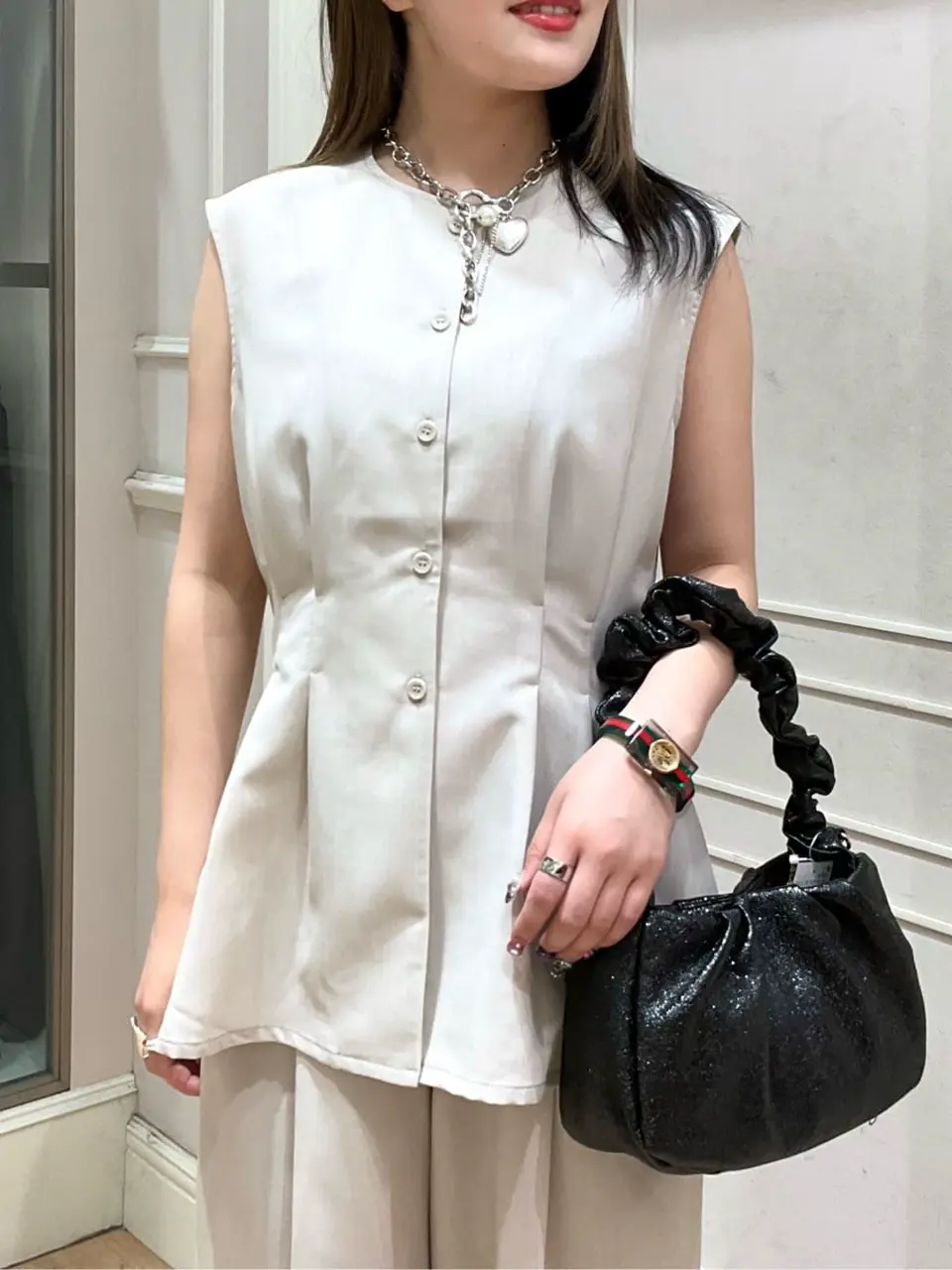 ANY SIS erika コーディネート画像