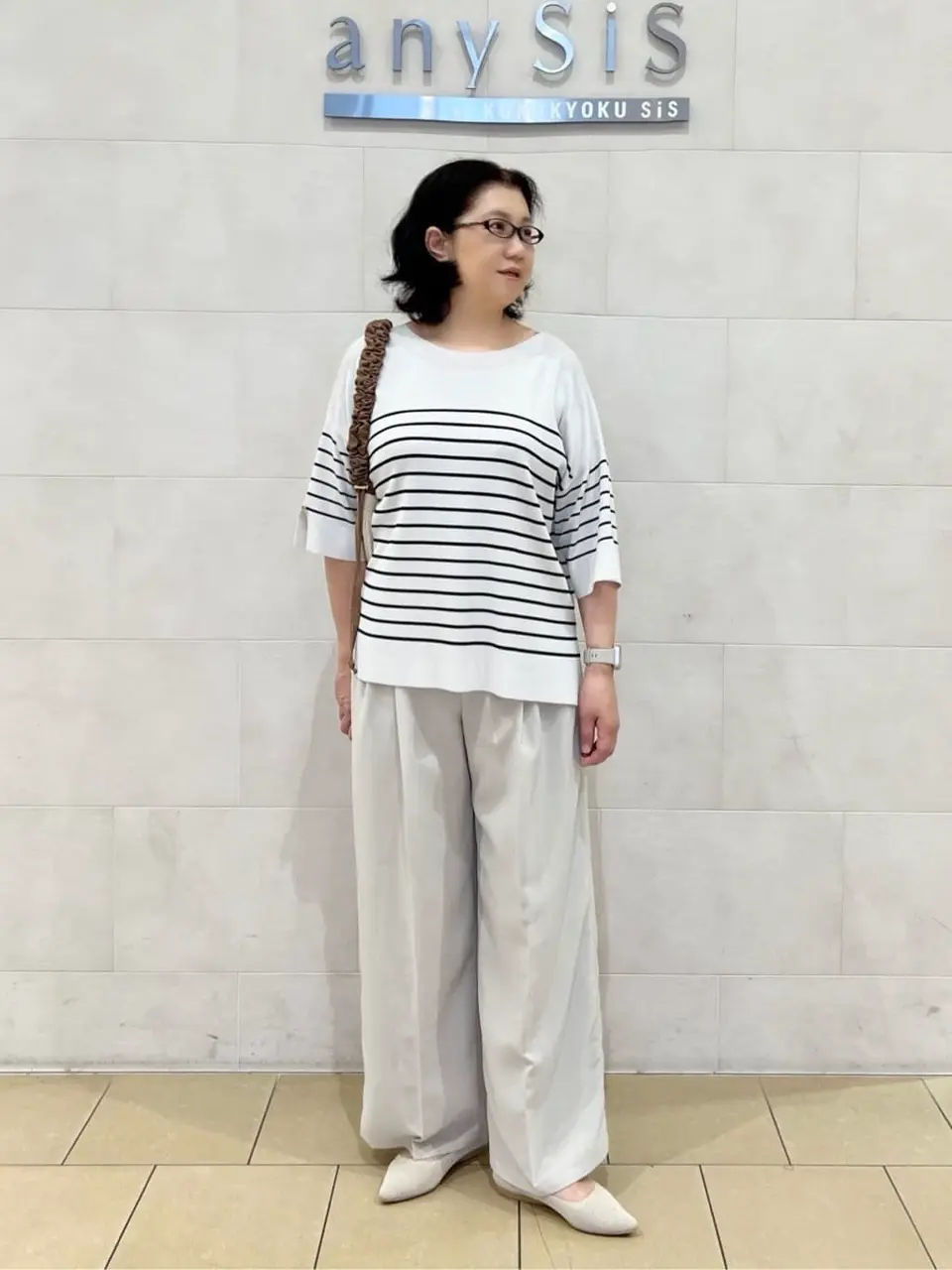 ANY SIS 今仲 コーディネート画像