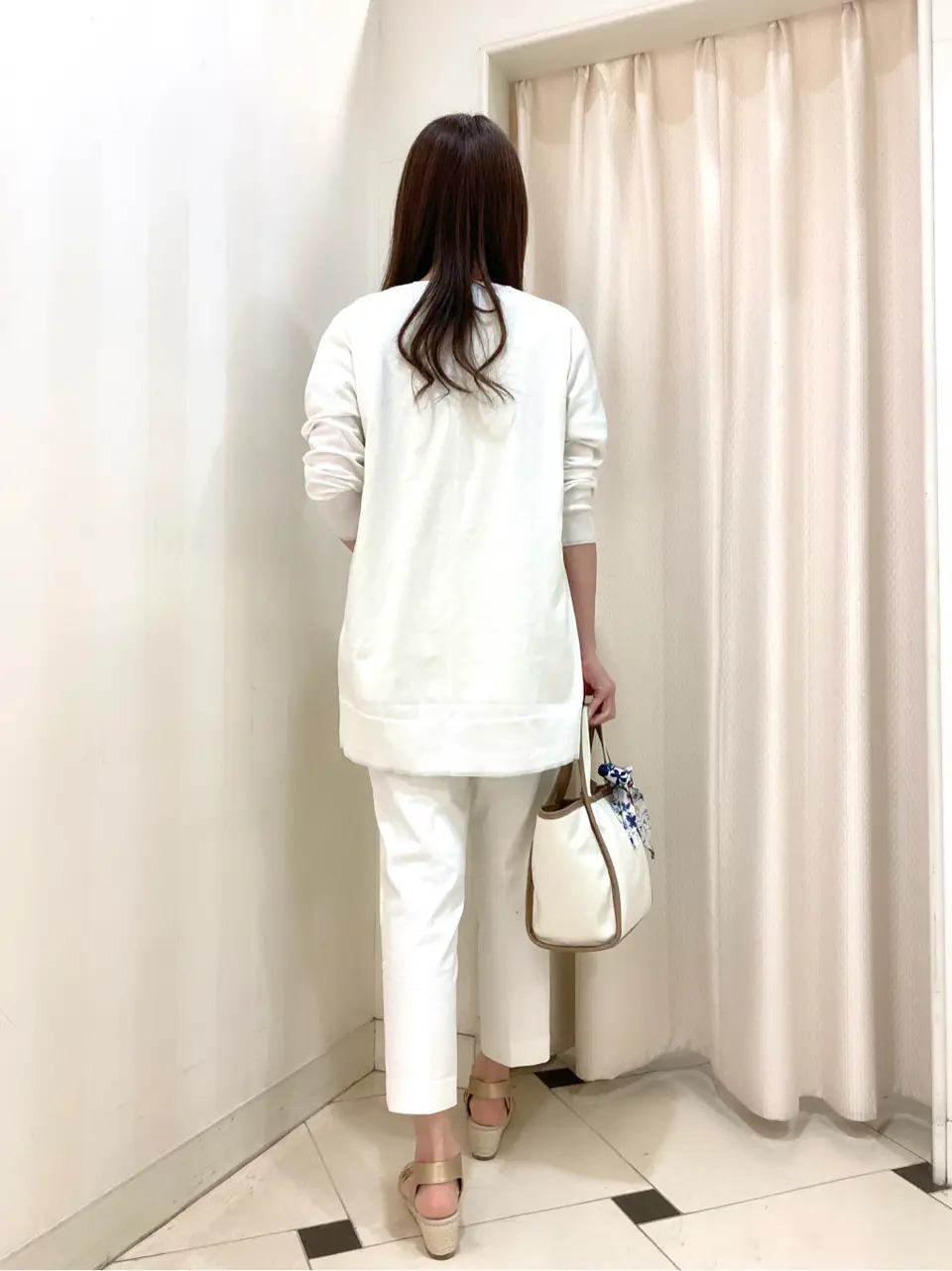 ANY SIS 金井 コーディネート画像