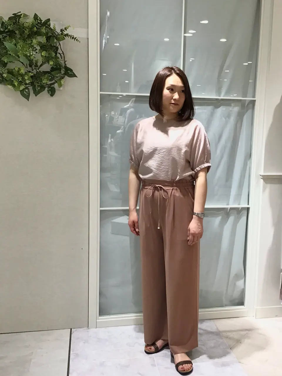 ANY SIS 小野 コーディネート画像