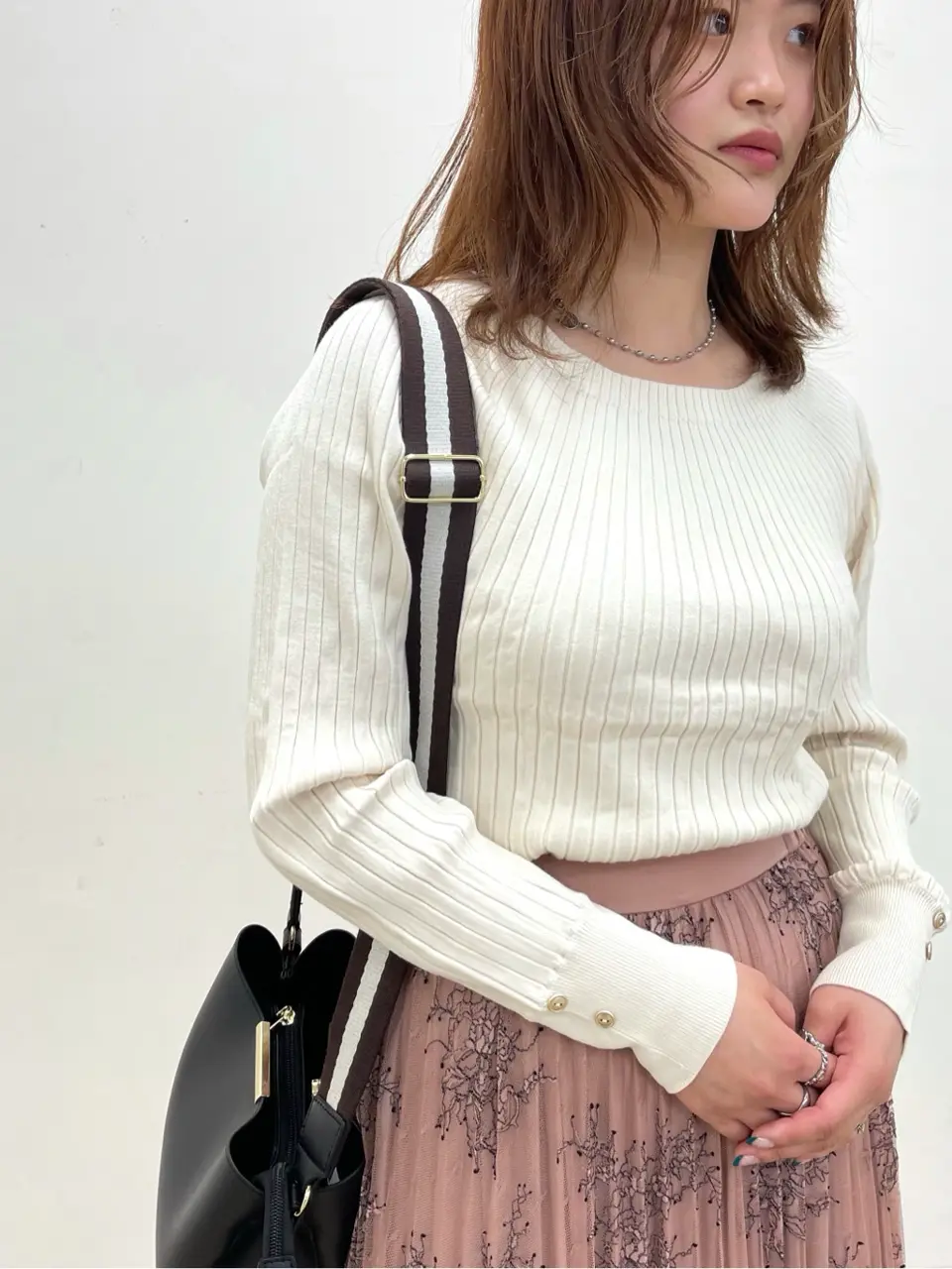 ANY SIS 一星 コーディネート画像