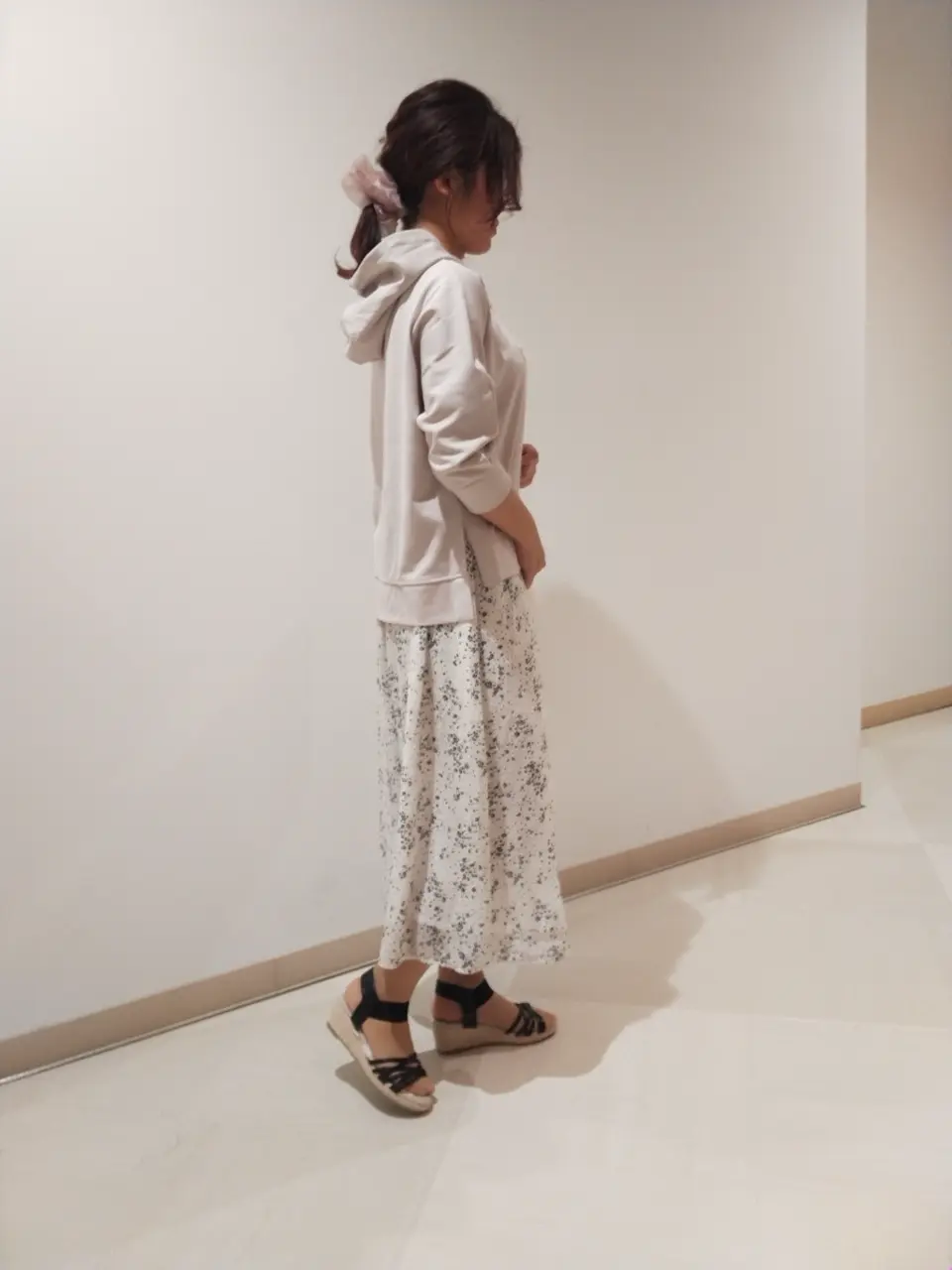 ANY SIS 権田 コーディネート画像