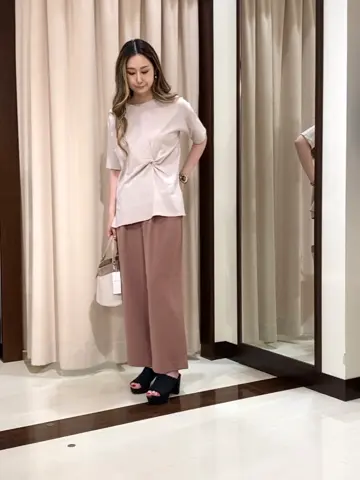 ANY SIS STAFF コーディネート画像