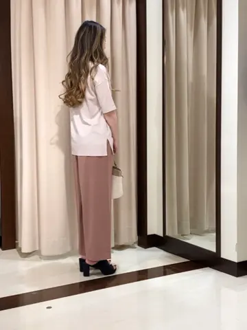 ANY SIS STAFF コーディネート画像