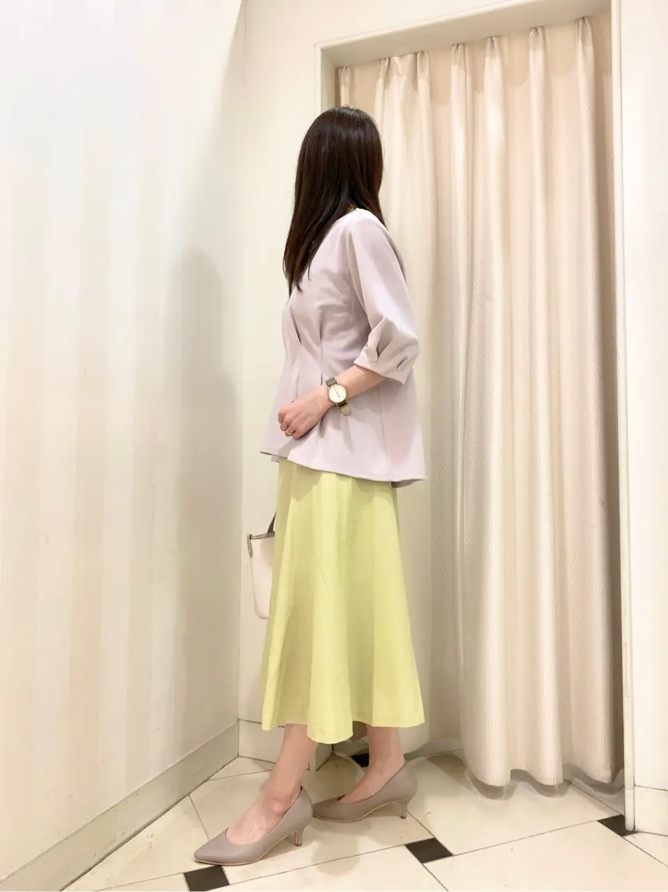 ANY SIS 金井 コーディネート画像