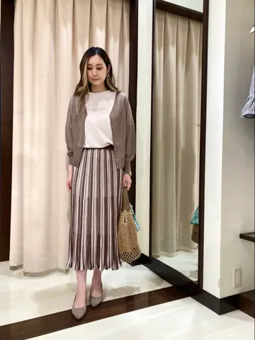 ANY SIS STAFF コーディネート画像