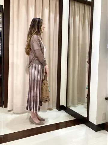 ANY SIS STAFF コーディネート画像