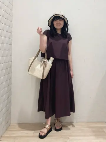 ANY SIS 川根　彩 コーディネート画像