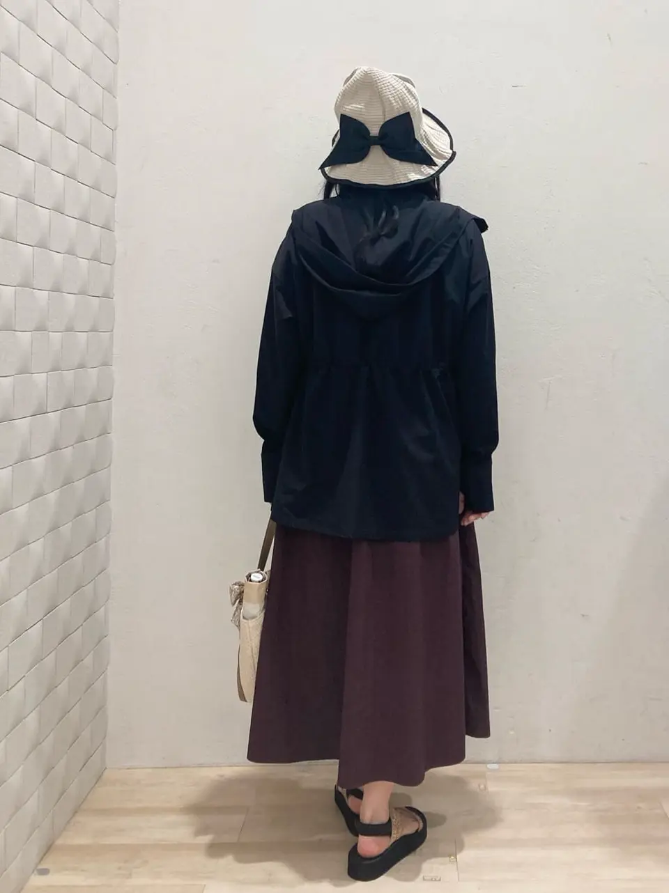 ANY SIS 川根　彩 コーディネート画像