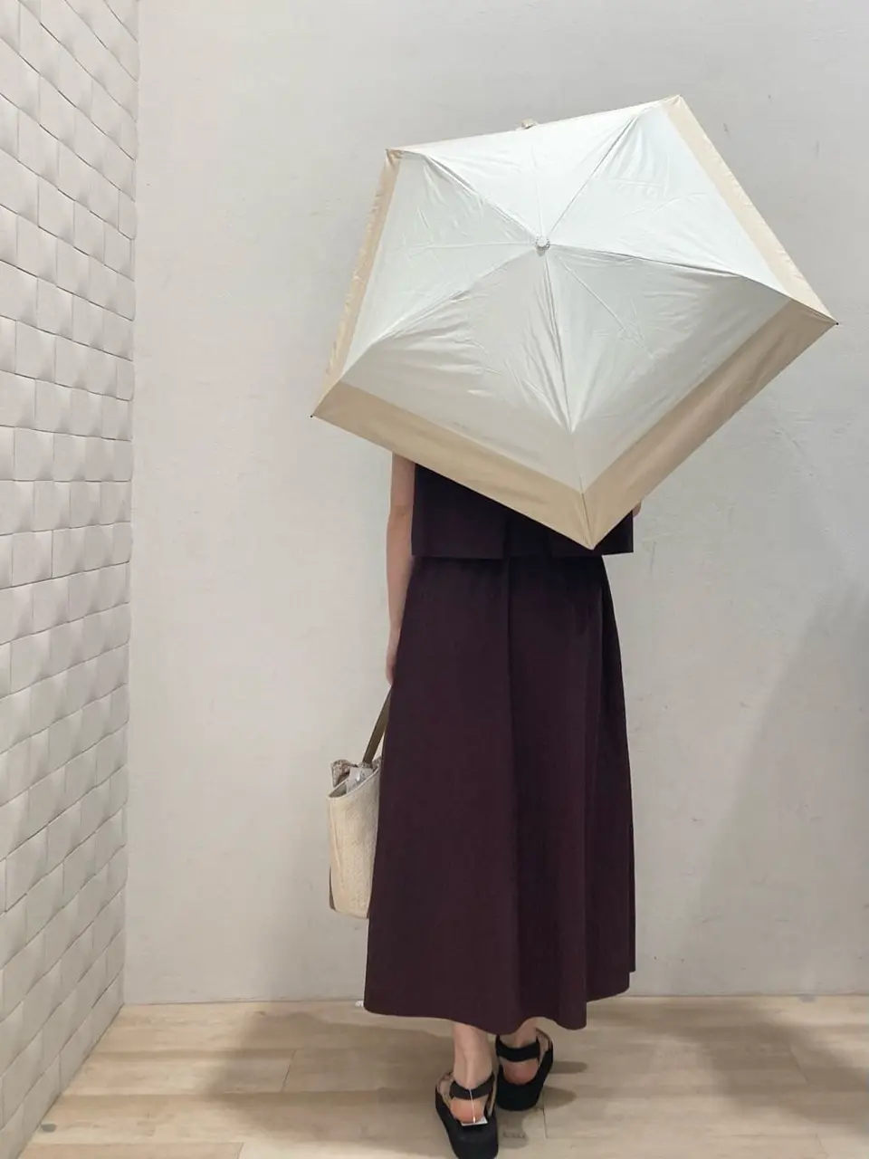 ANY SIS 川根　彩 コーディネート画像