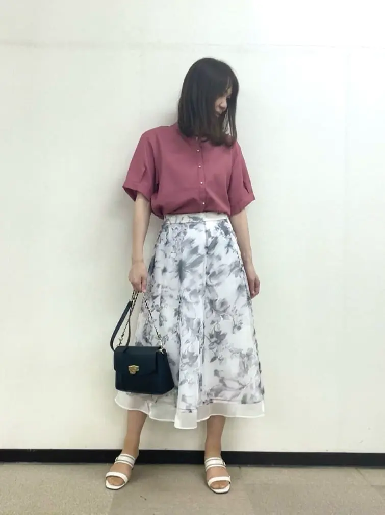 ANY SIS 小山 コーディネート画像