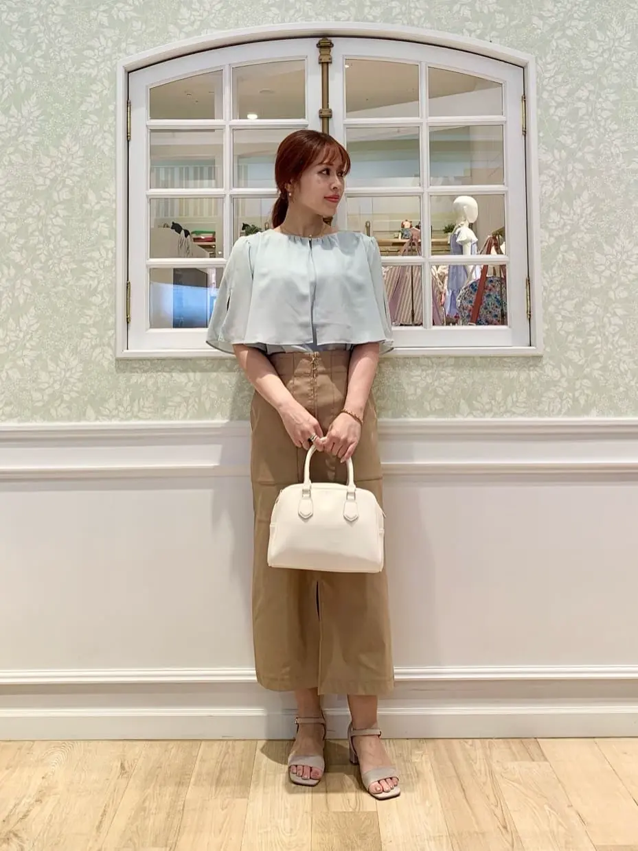 ANY SIS MIHO コーディネート画像